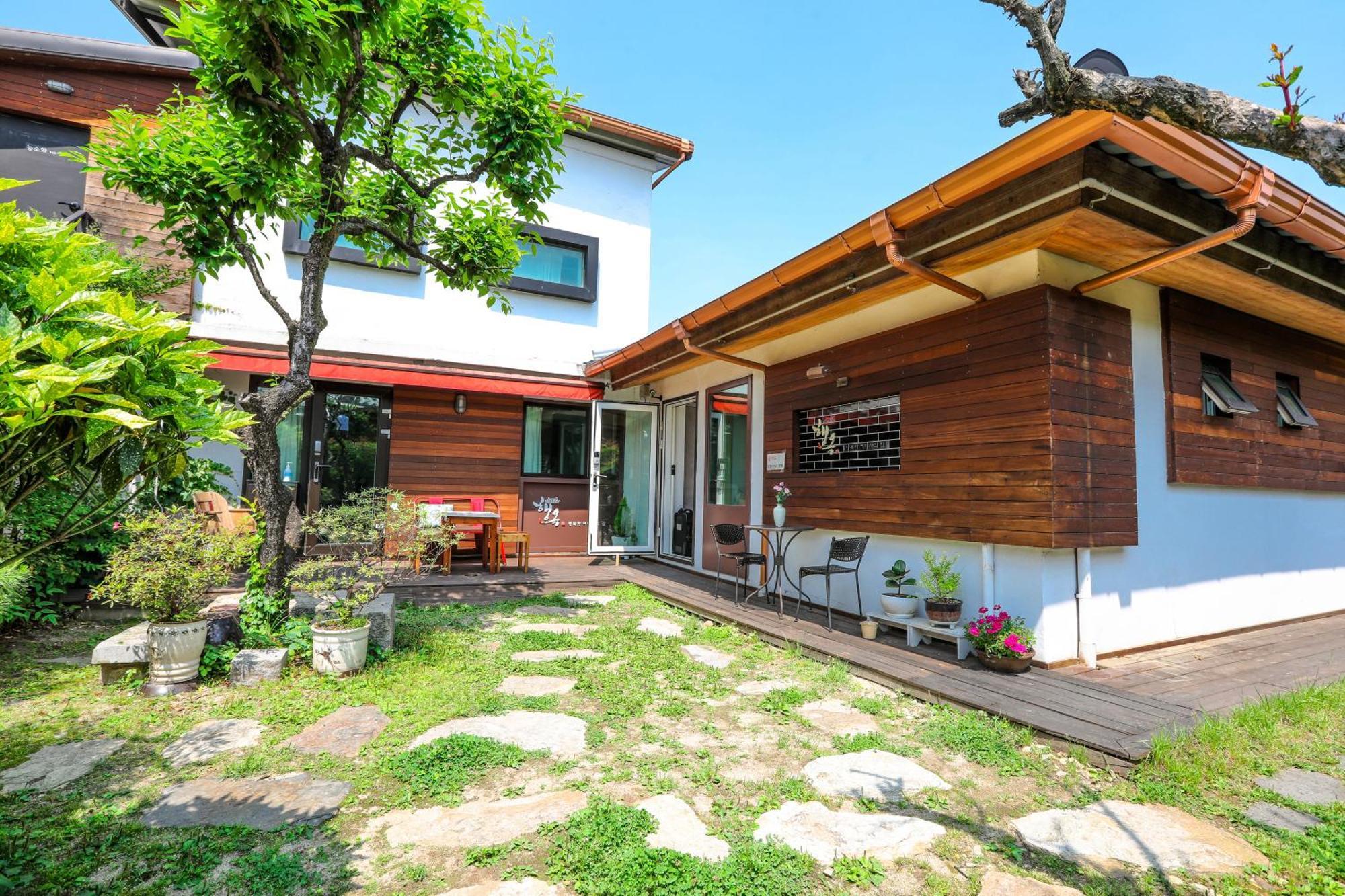 Haengok Guesthouse Jeonju Exterior photo